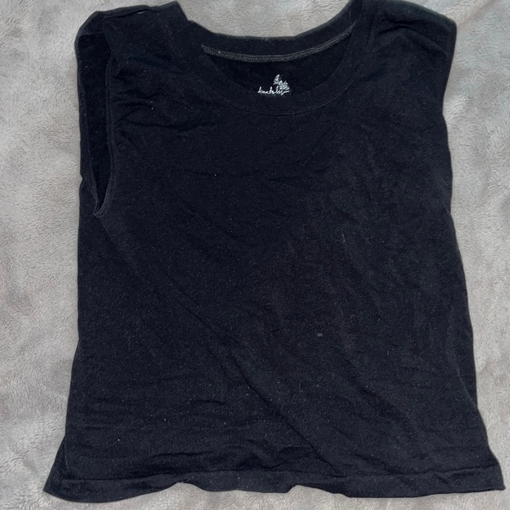 Thick strap black tank top